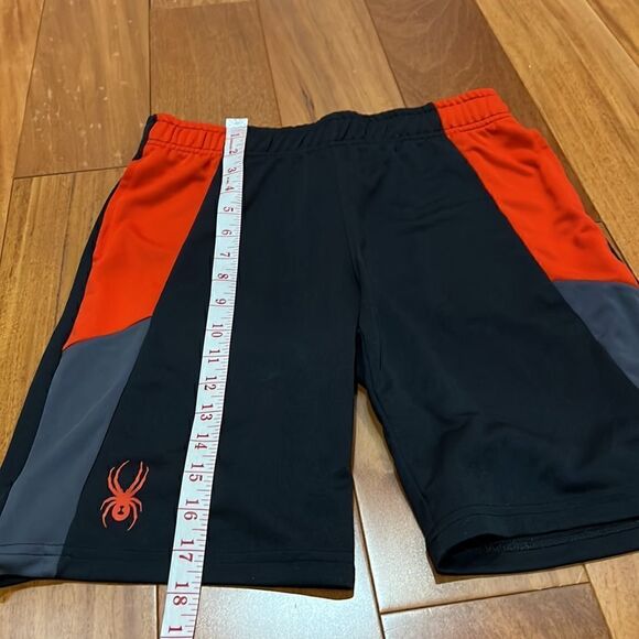 Spyder boy’s sports shorts size L - Picture 5 of 6